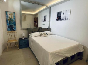 QUIET ROOMS IN GETSEMANÍ